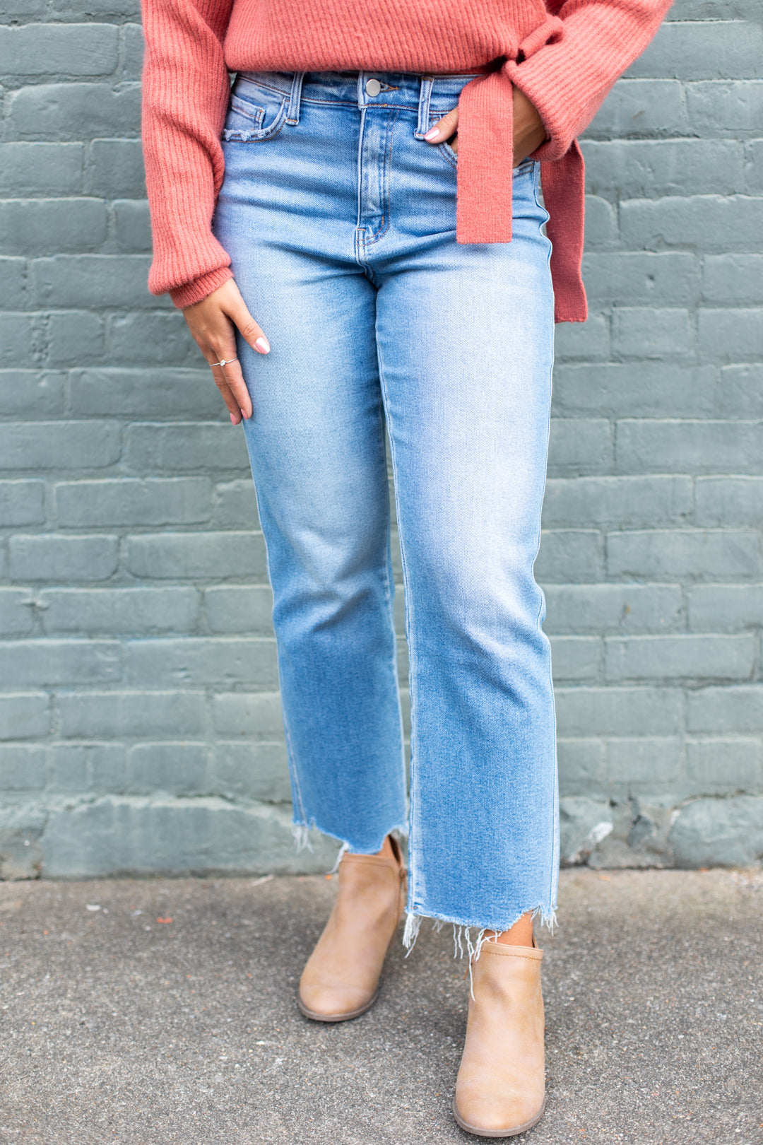 High Rise Straight Jeans in Comfy