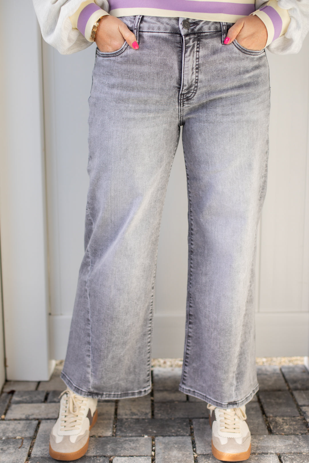 Kut from the Kloth Meg Wide Leg Jeans - Stride