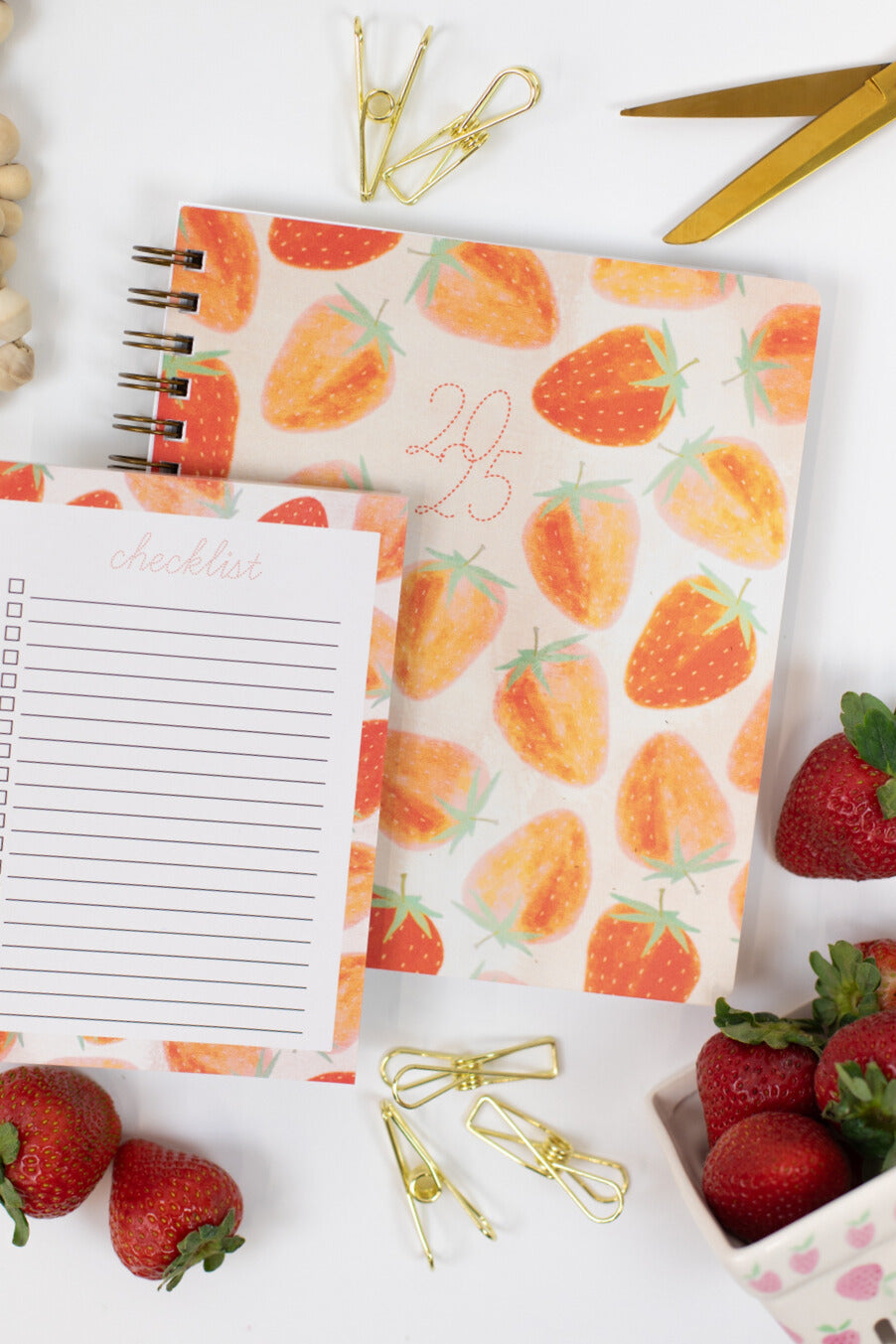 Bundle: 2025 Field Of Strawberries Planner + Notepad